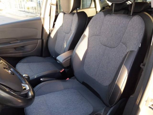 Renault Captur image 8