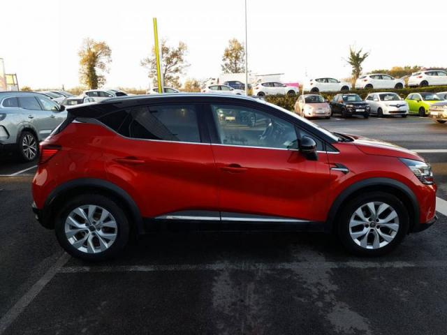 Renault Captur image 1