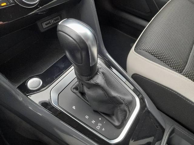 Volkswagen T-Roc image 4