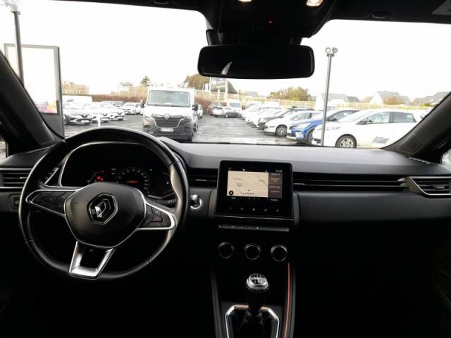 Renault Clio image 2