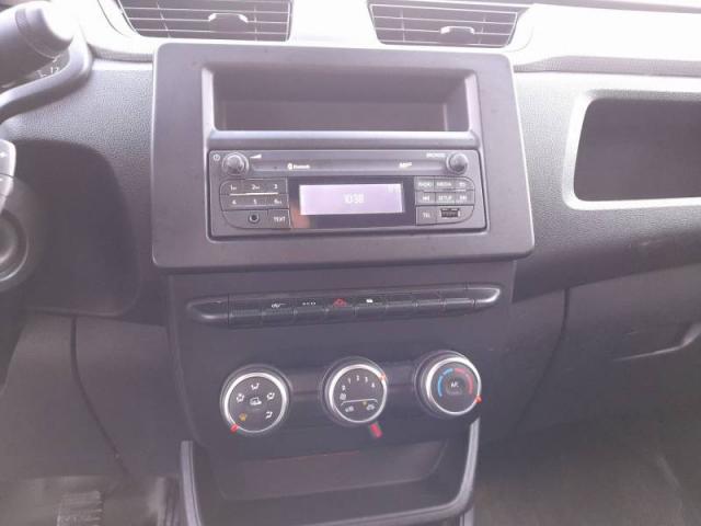 Renault Express image 7