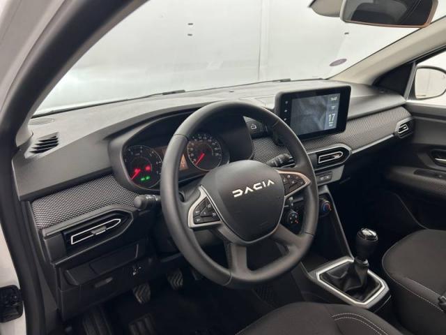 Dacia Sandero image 1