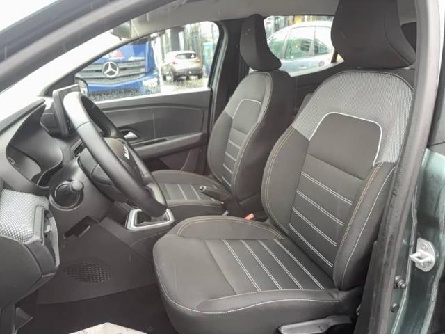 Dacia Sandero image 4