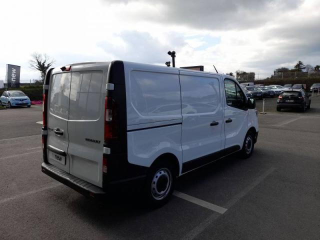 Renault Trafic image 1
