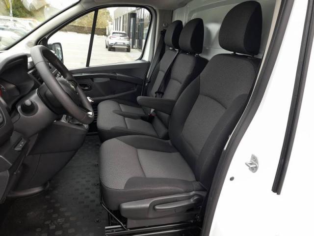 Renault Trafic image 6