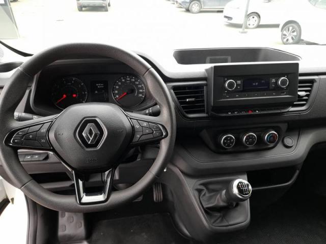 Renault Trafic image 7