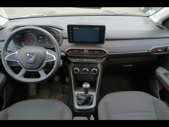Dacia Sandero image 4