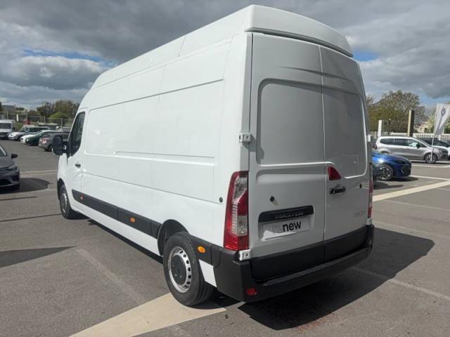 Renault Master image 9
