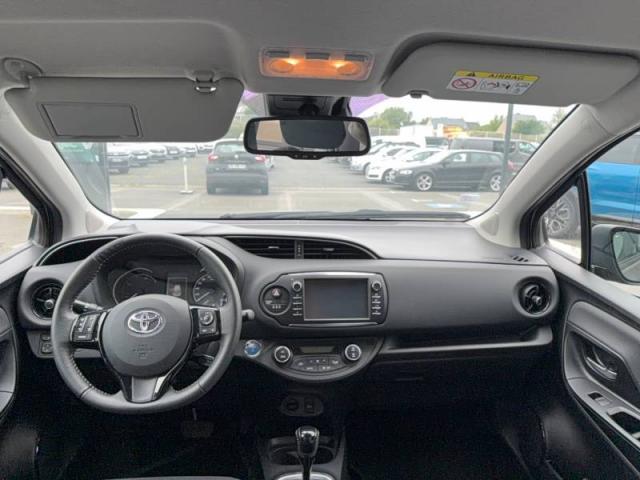 Toyota Yaris image 2