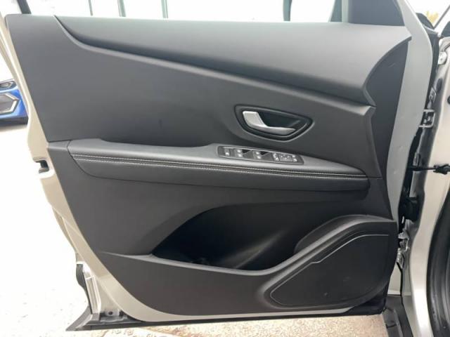 Renault Grand Scénic image 1