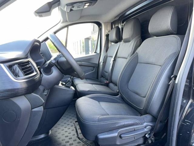 Renault Trafic image 4