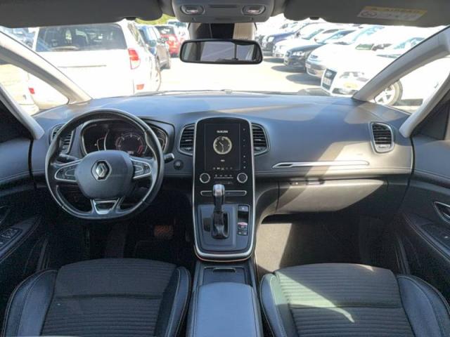 Renault Grand Scénic image 2