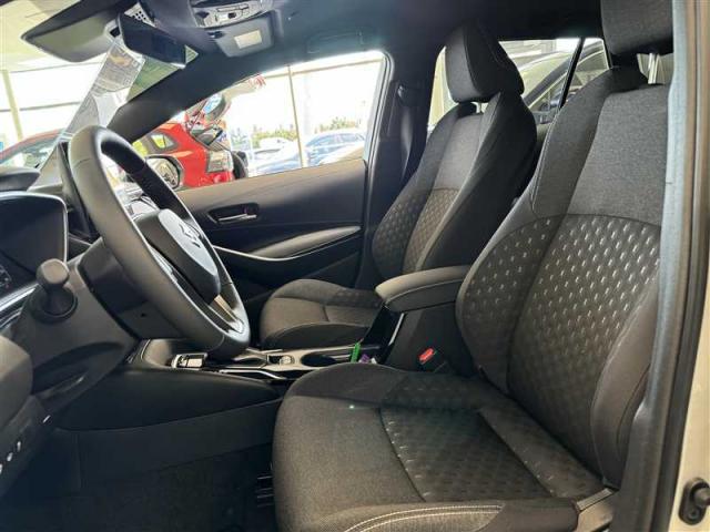 Suzuki Swace image 4