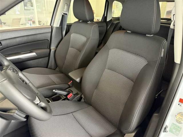 Suzuki Vitara image 1