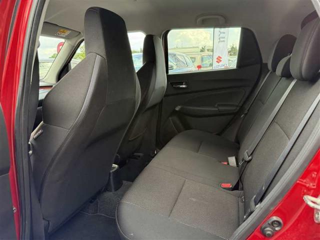 Suzuki Swift image 7