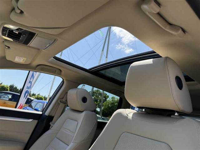 Honda Cr-V image 2