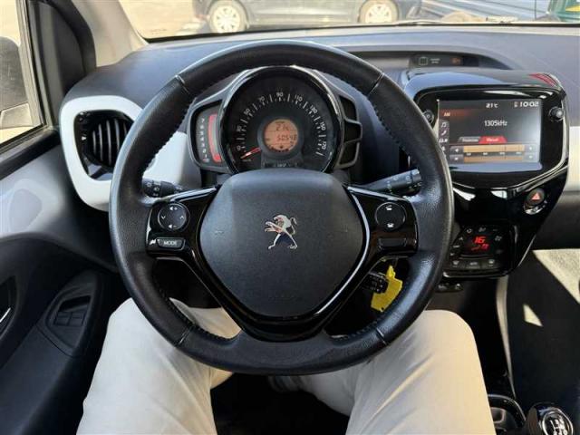 Peugeot 108 image 2