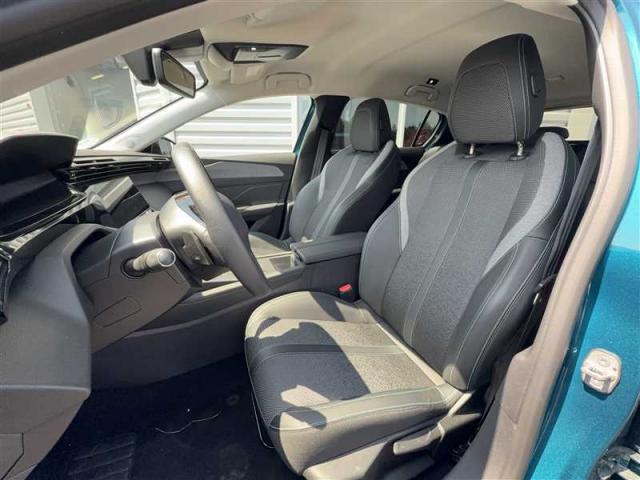 Peugeot 308 image 7