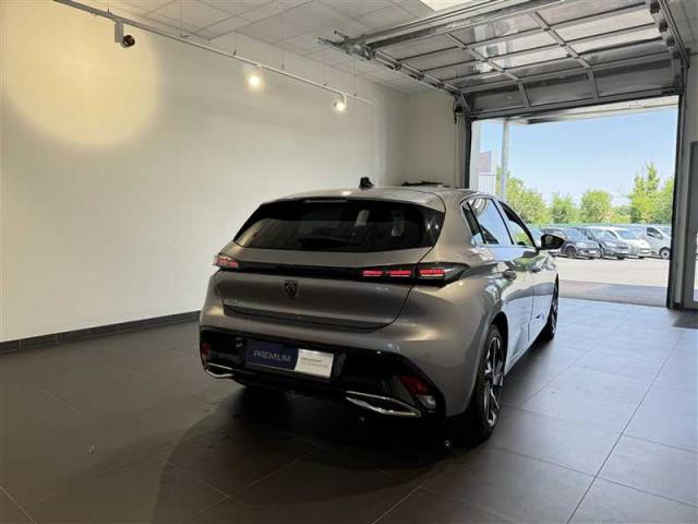 Peugeot 308 image 9