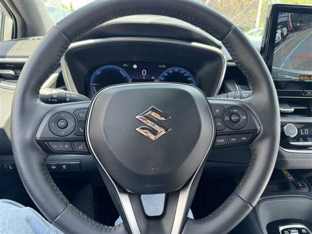 Suzuki Swace image 5