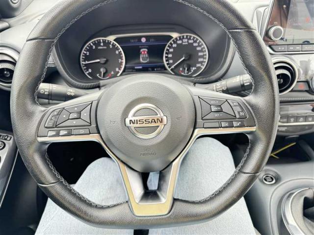 Nissan Juke image 1