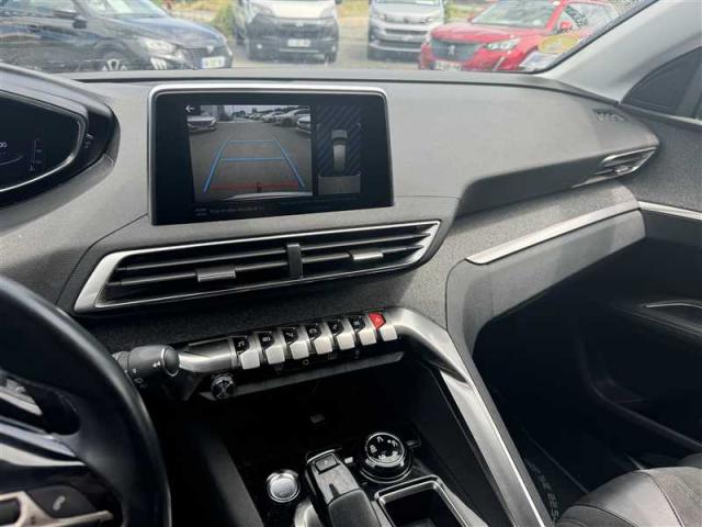 Peugeot 3008 image 1