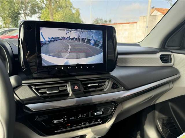 Suzuki Swift image 9