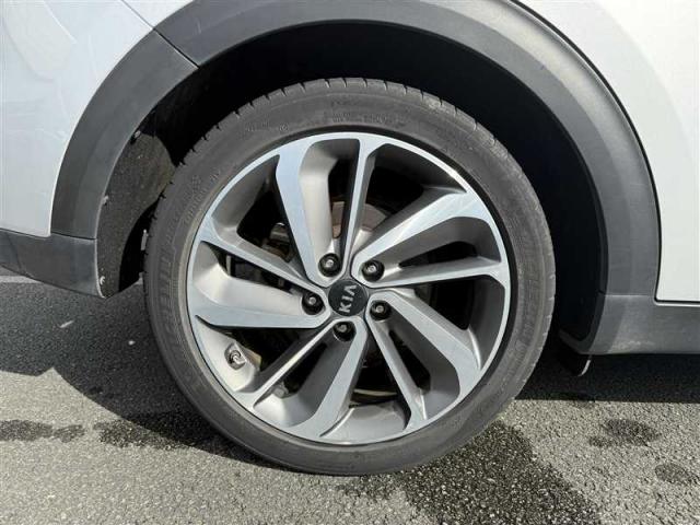 Kia Niro image 3