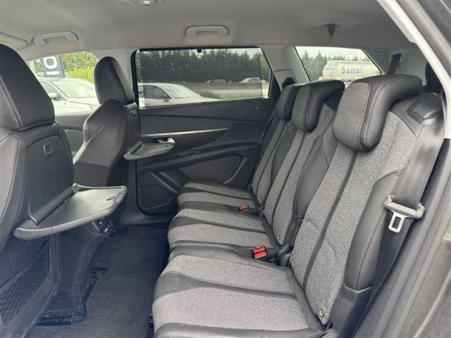 Peugeot 5008 image 4