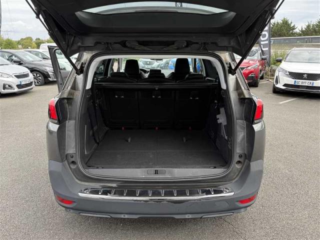 Peugeot 5008 image 9