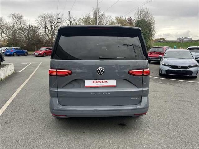 Volkswagen Multivan image 7