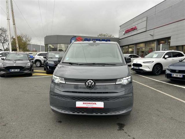 Volkswagen Multivan image 8