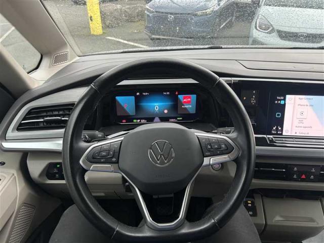 Volkswagen Multivan image 9