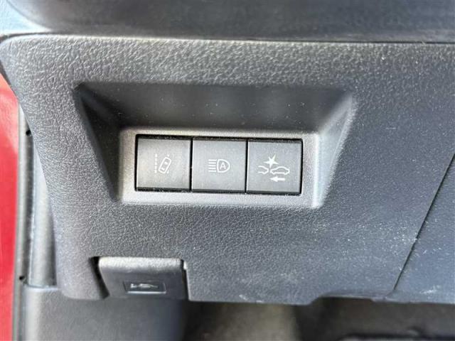 Toyota Yaris image 8