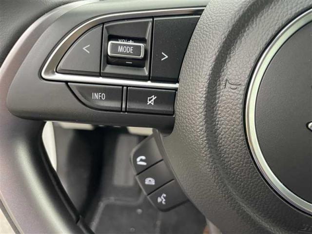 Suzuki Swift image 9