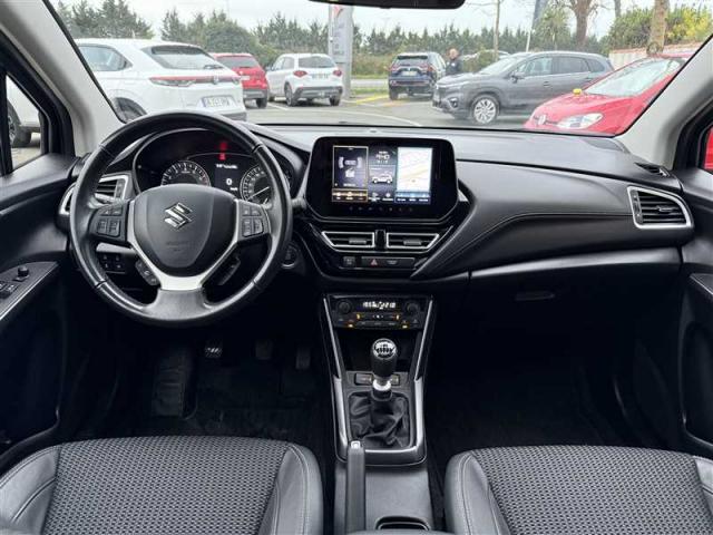 Suzuki S-Cross image 1