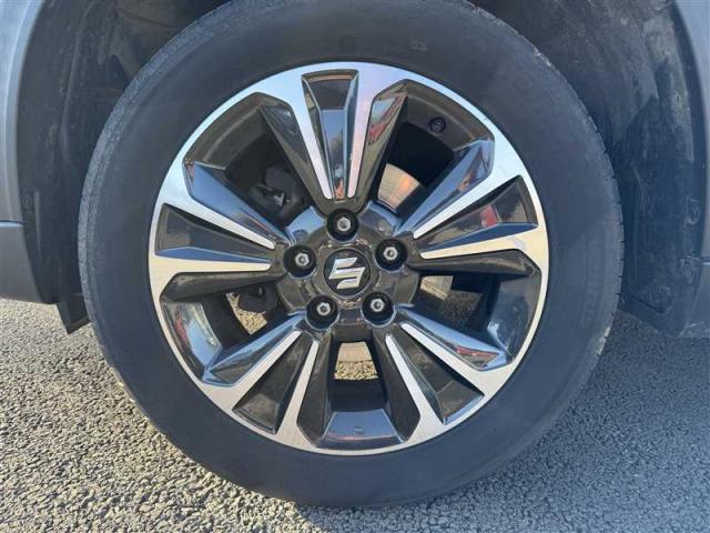 Suzuki Vitara image 4