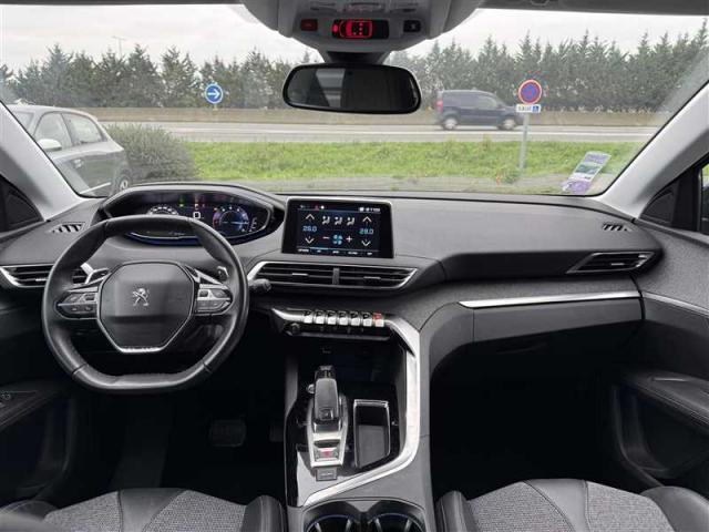 Peugeot 3008 image 1