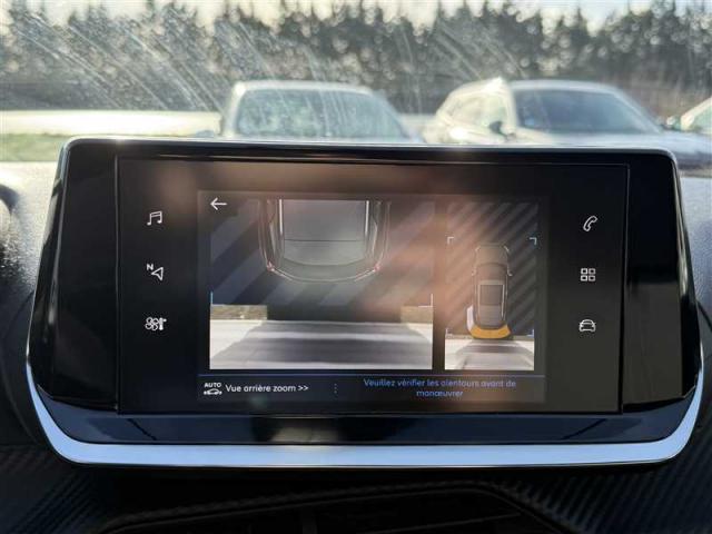 Peugeot 2008 image 7