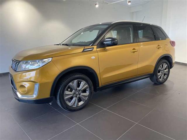 Suzuki Vitara image 9