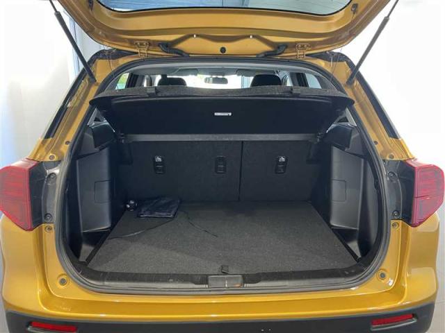 Suzuki Vitara image 6