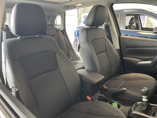 Suzuki S-Cross image 1