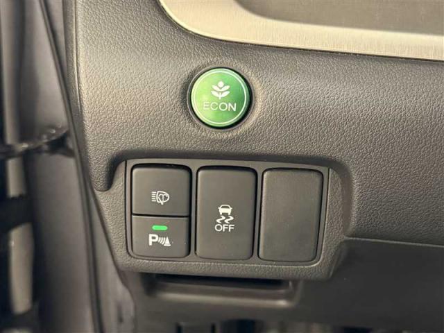 Honda Cr-V image 1