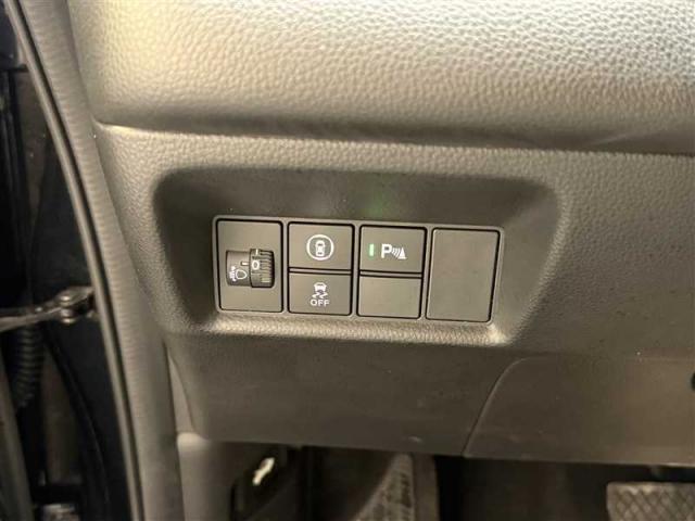 Honda Jazz image 5