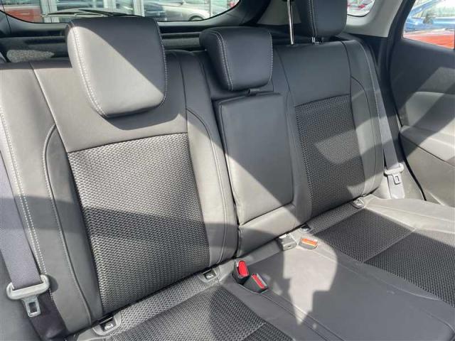 Suzuki S-Cross image 5