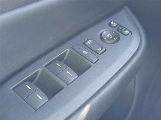 Honda Jazz image 7