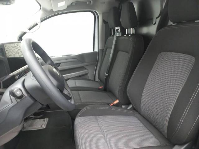 Volkswagen Transporter image 6