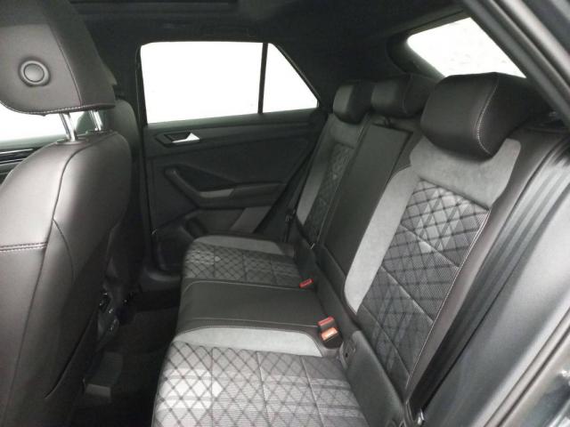 Volkswagen T-Roc image 8