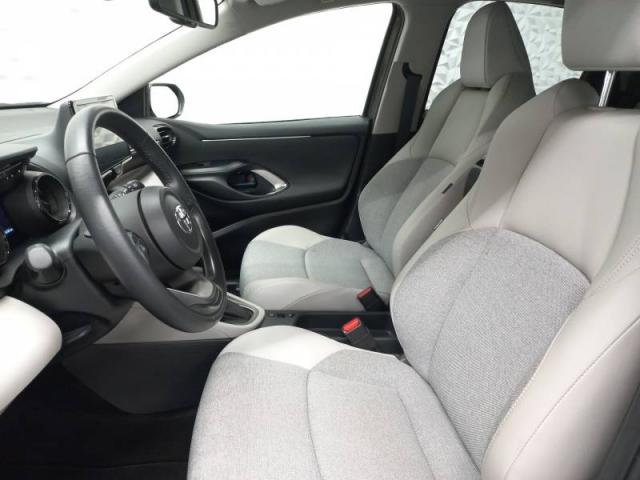 Toyota Yaris image 7