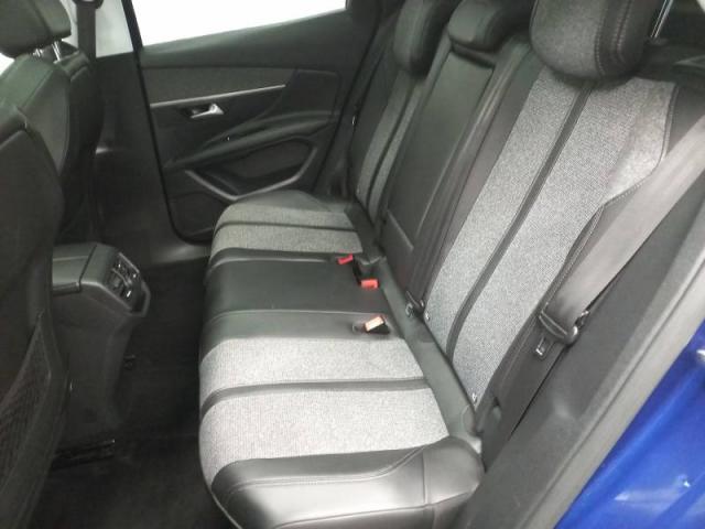 Peugeot 3008 image 6